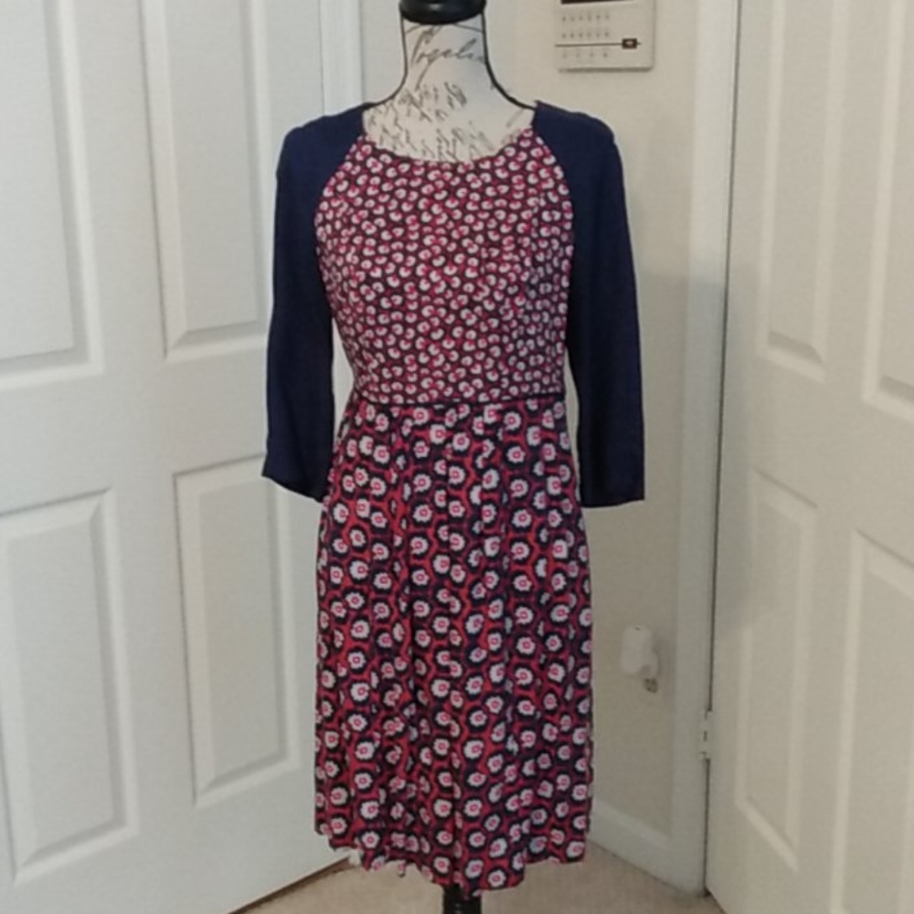 Boden dress navy and red size 6
